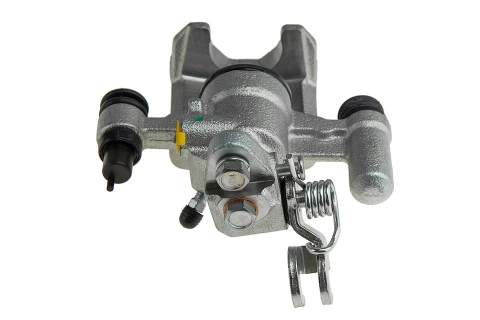 Тормозной суппорт задний mazda 626 ge 92-96, ga2e2671xa на Mazda