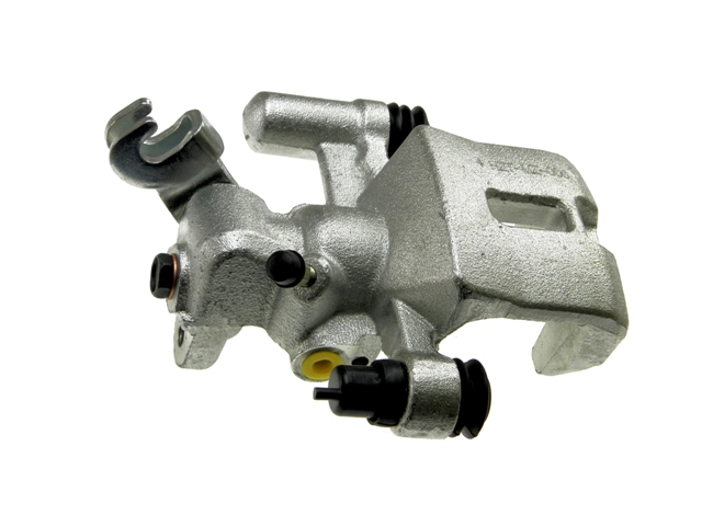 Тормозной суппорт задний mazda 626 ge 92-96, ga2e2671xa на Mazda