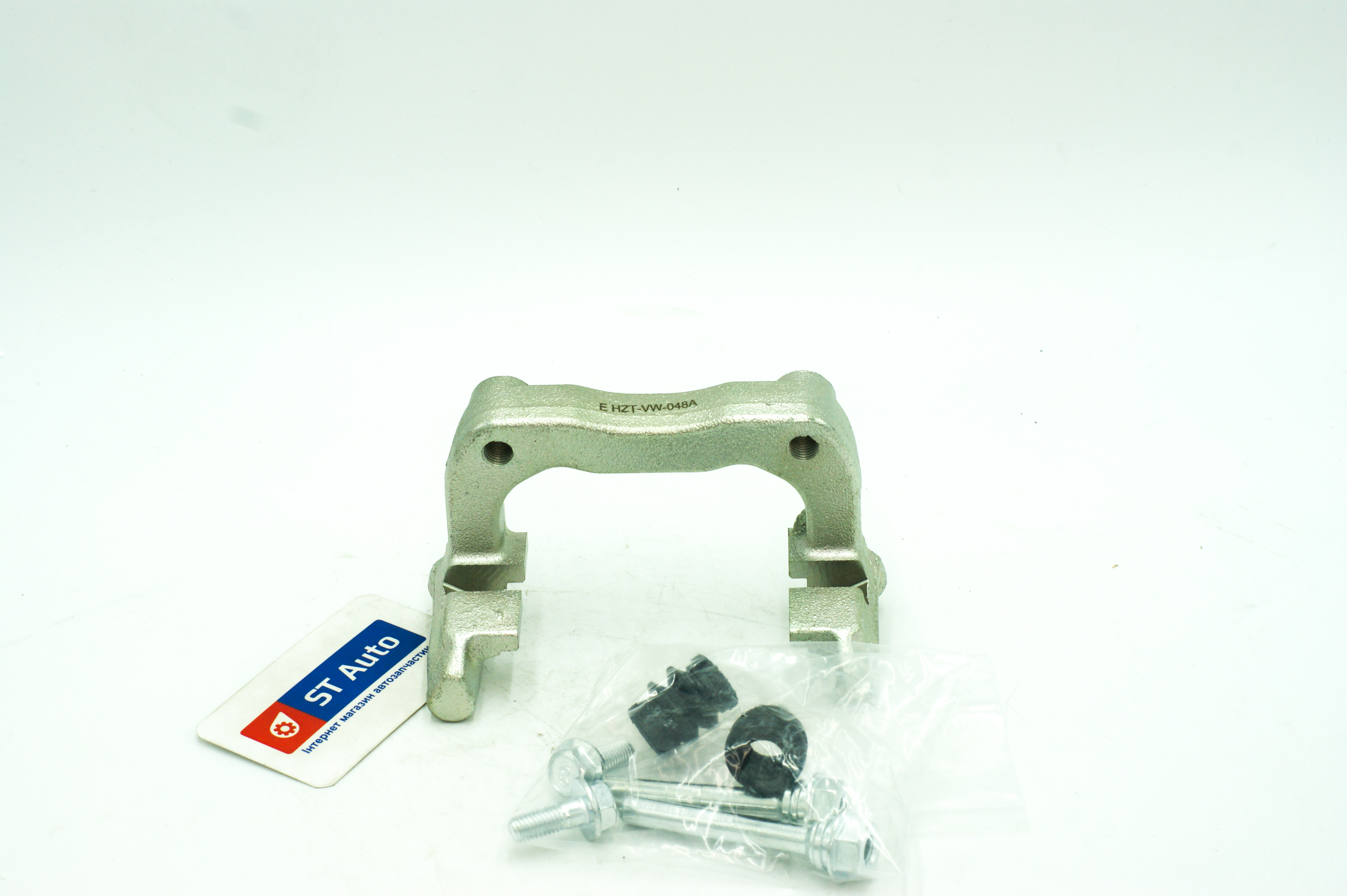 Скоба заднего суппорта форд транзит 2. Скоба тормозного суппорта. Скоба заднего суппорта golf 4. Скоба суппорта trw bda965. Скоба тормозного суппорта.